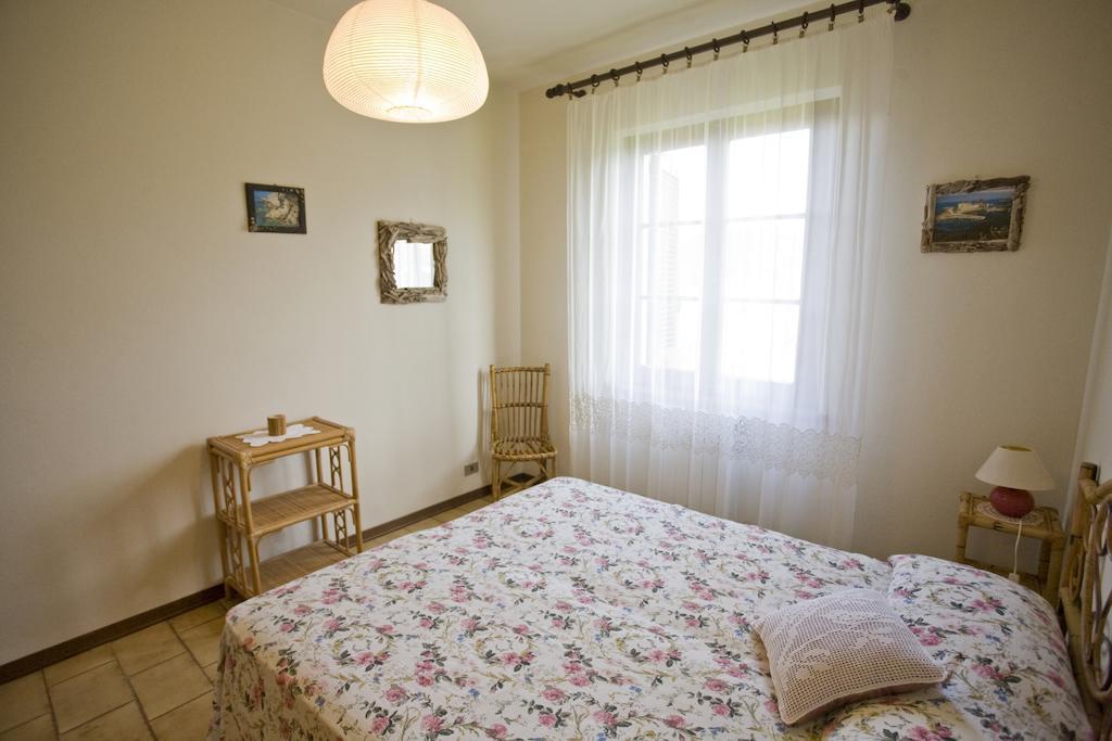 Villa Schiopparello Portoferraio Zimmer foto